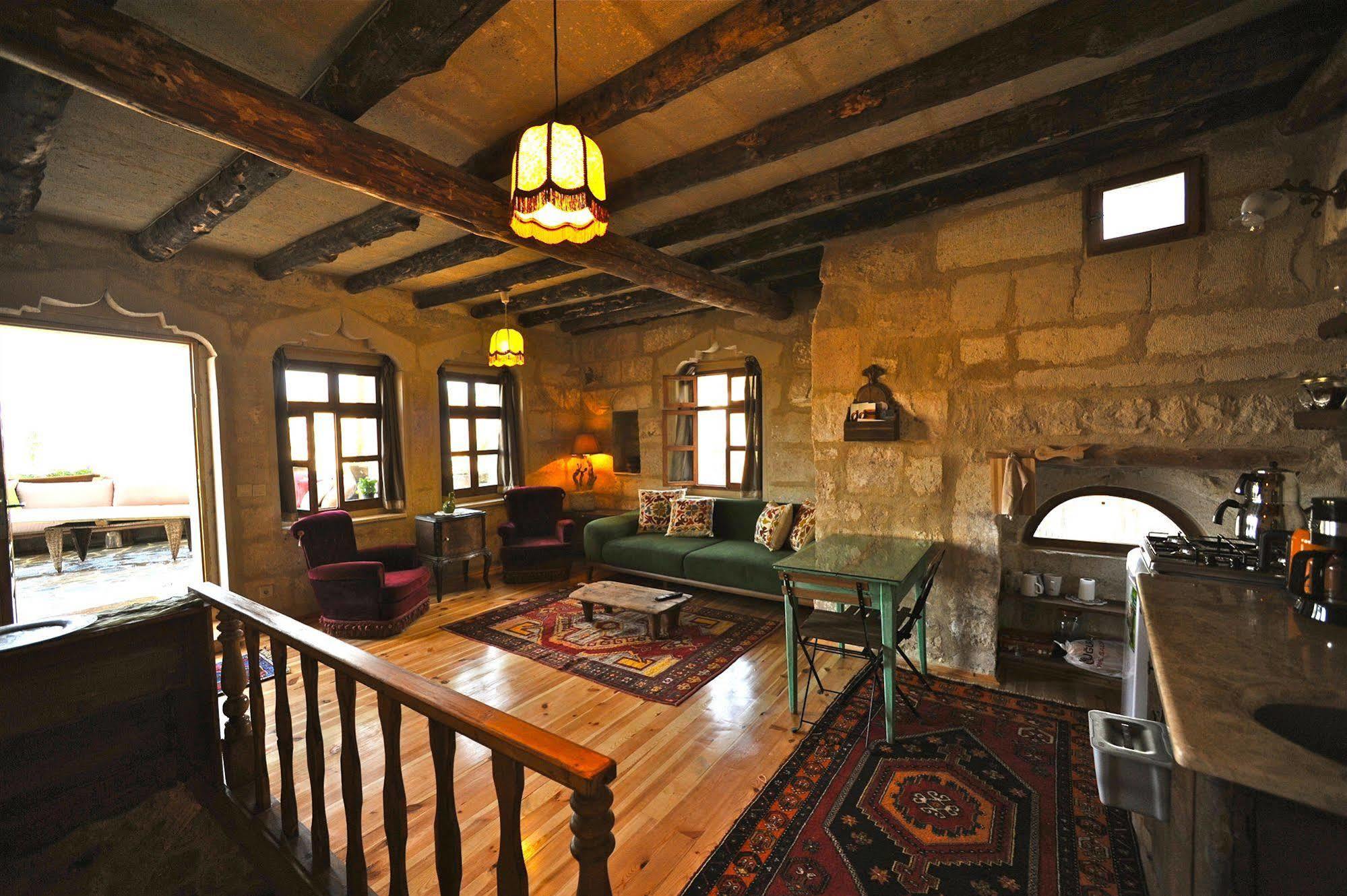Anitya Cave House Apart Hotel Ortahisar Exteriör bild