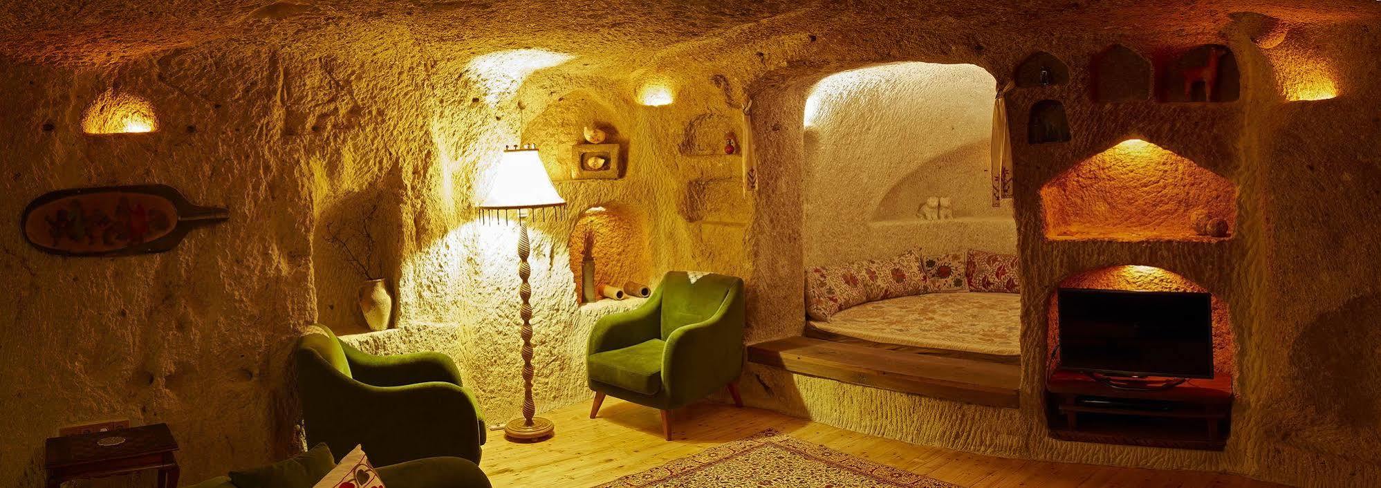Anitya Cave House Apart Hotel Ortahisar Exteriör bild