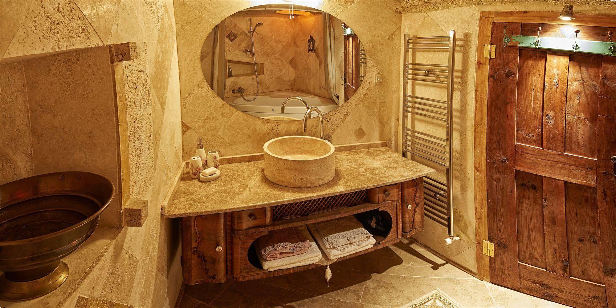 Anitya Cave House Apart Hotel Ortahisar Exteriör bild