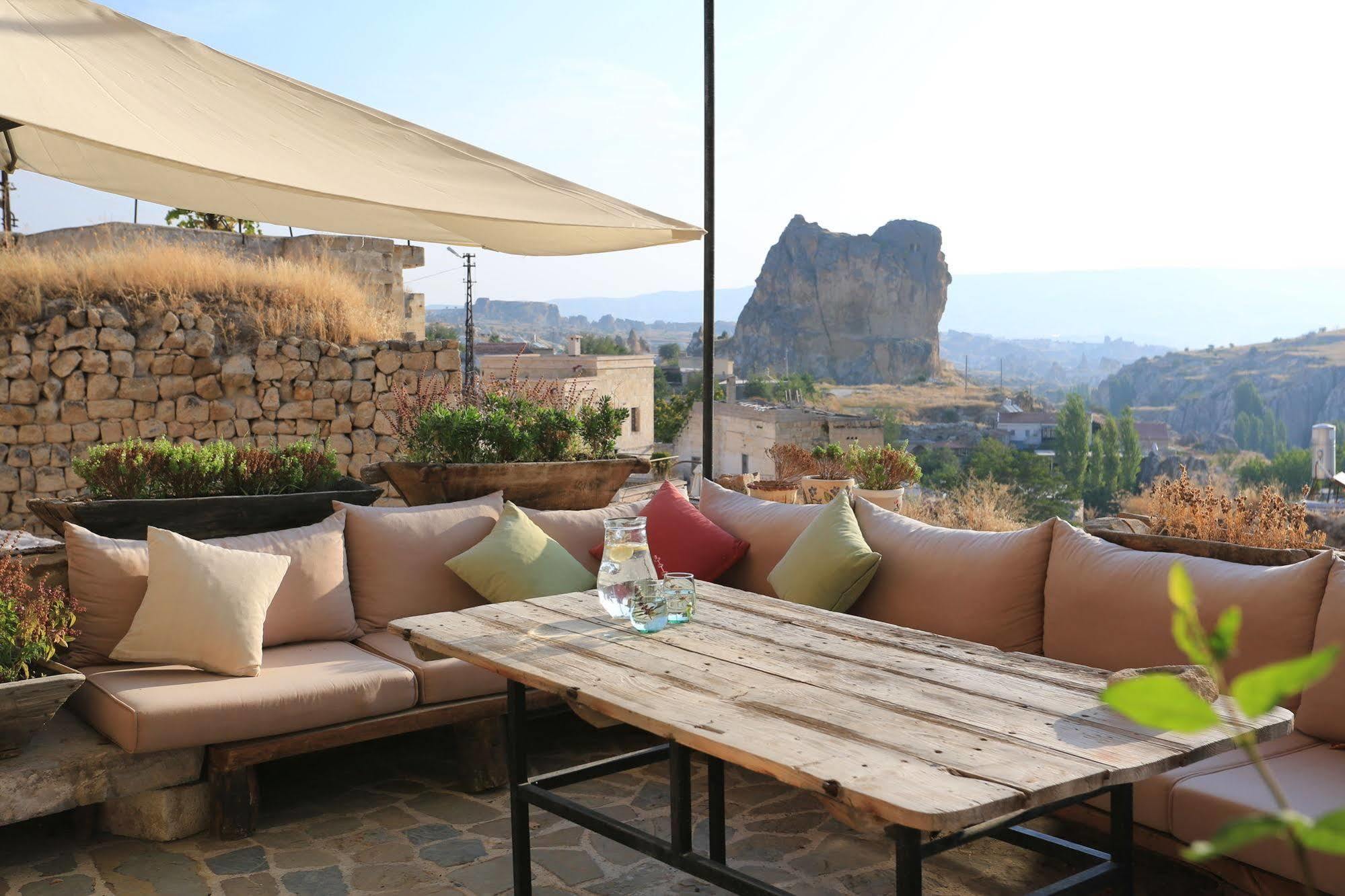 Anitya Cave House Apart Hotel Ortahisar Exteriör bild