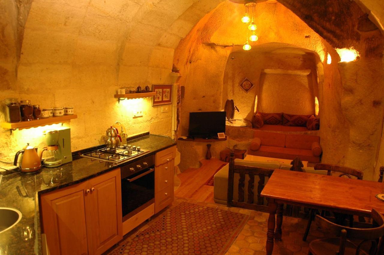 Anitya Cave House Apart Hotel Ortahisar Exteriör bild