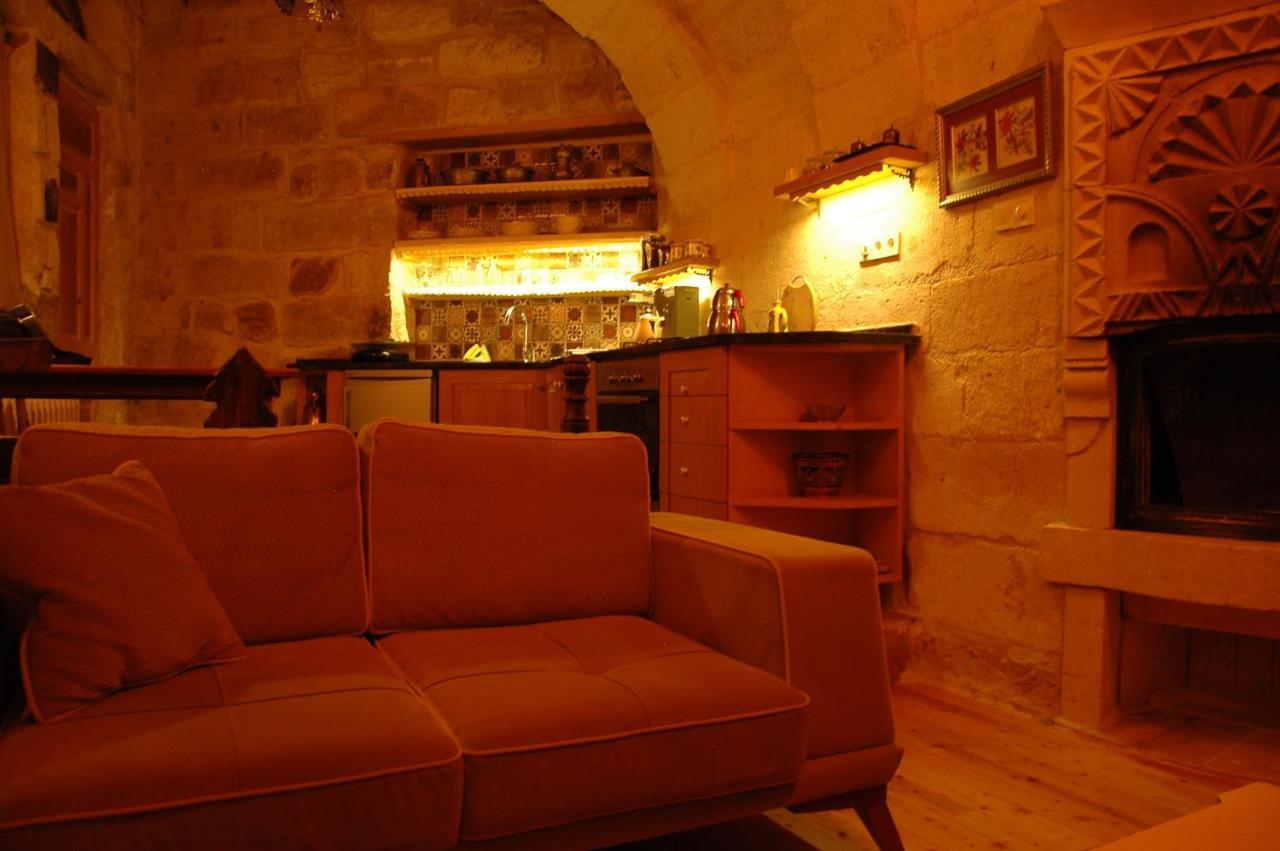 Anitya Cave House Apart Hotel Ortahisar Exteriör bild