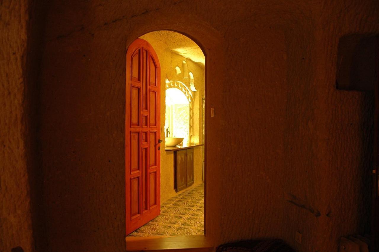 Anitya Cave House Apart Hotel Ortahisar Exteriör bild